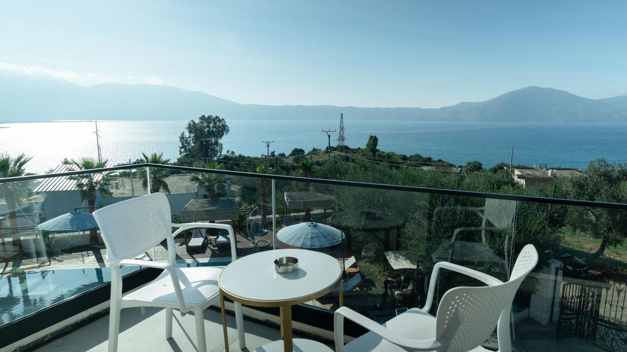 Sea Queen Luxury Hotel Radhimë Exterior foto
